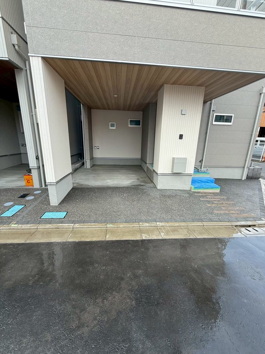 江戸川区 外構完成｜全体の外構完成写真（A号棟）