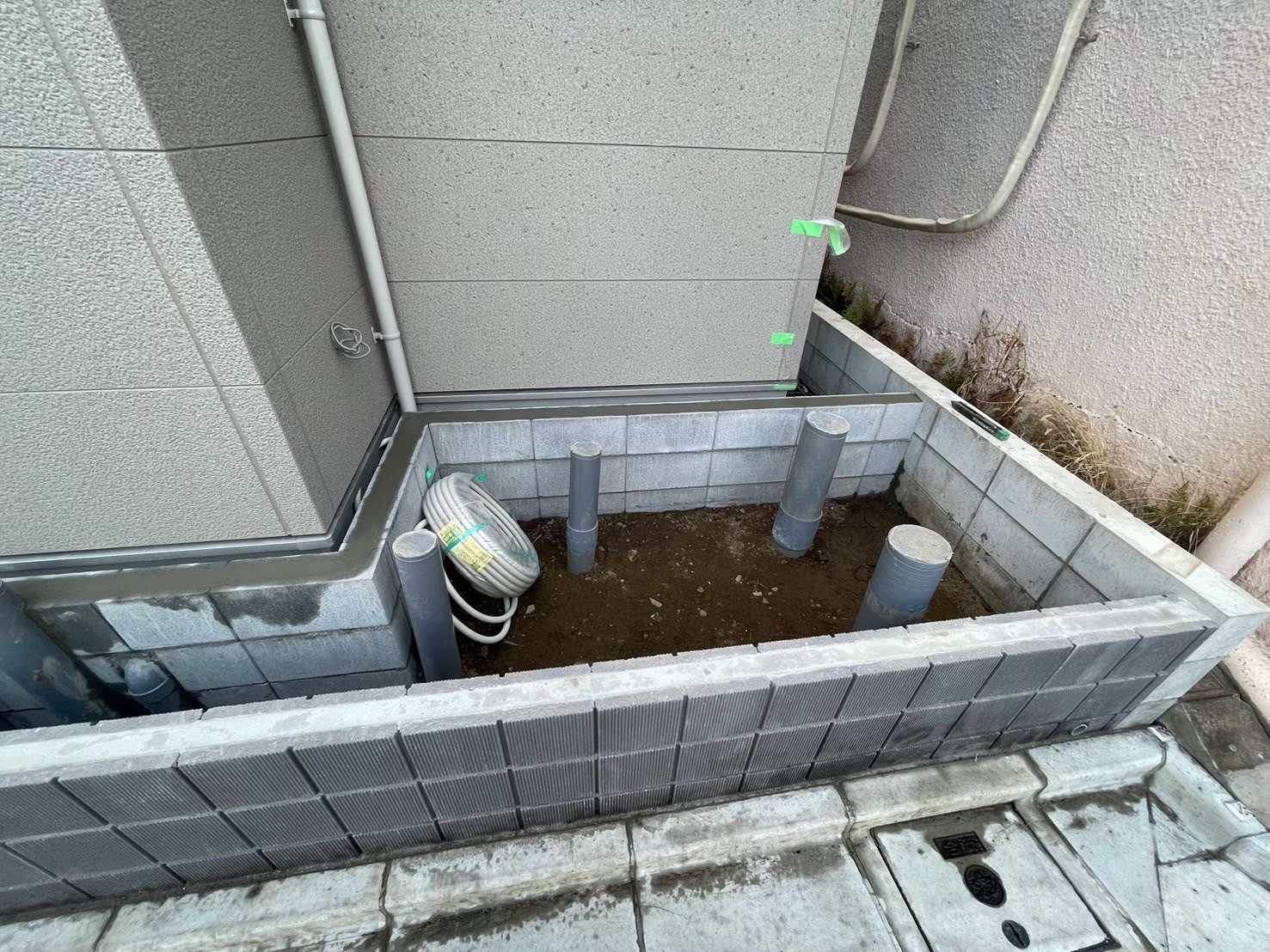 江戸川区 外構完成｜完成した花壇周辺の様子（A号棟）