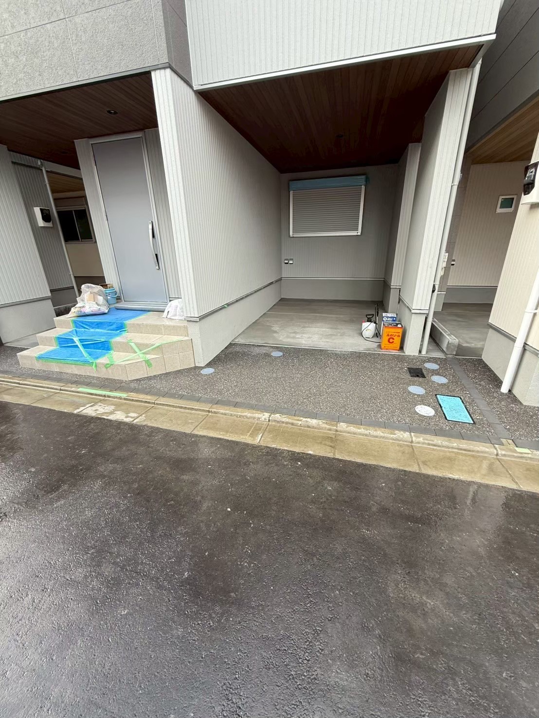 江戸川区 外構完成｜駐車スペース（B号棟）