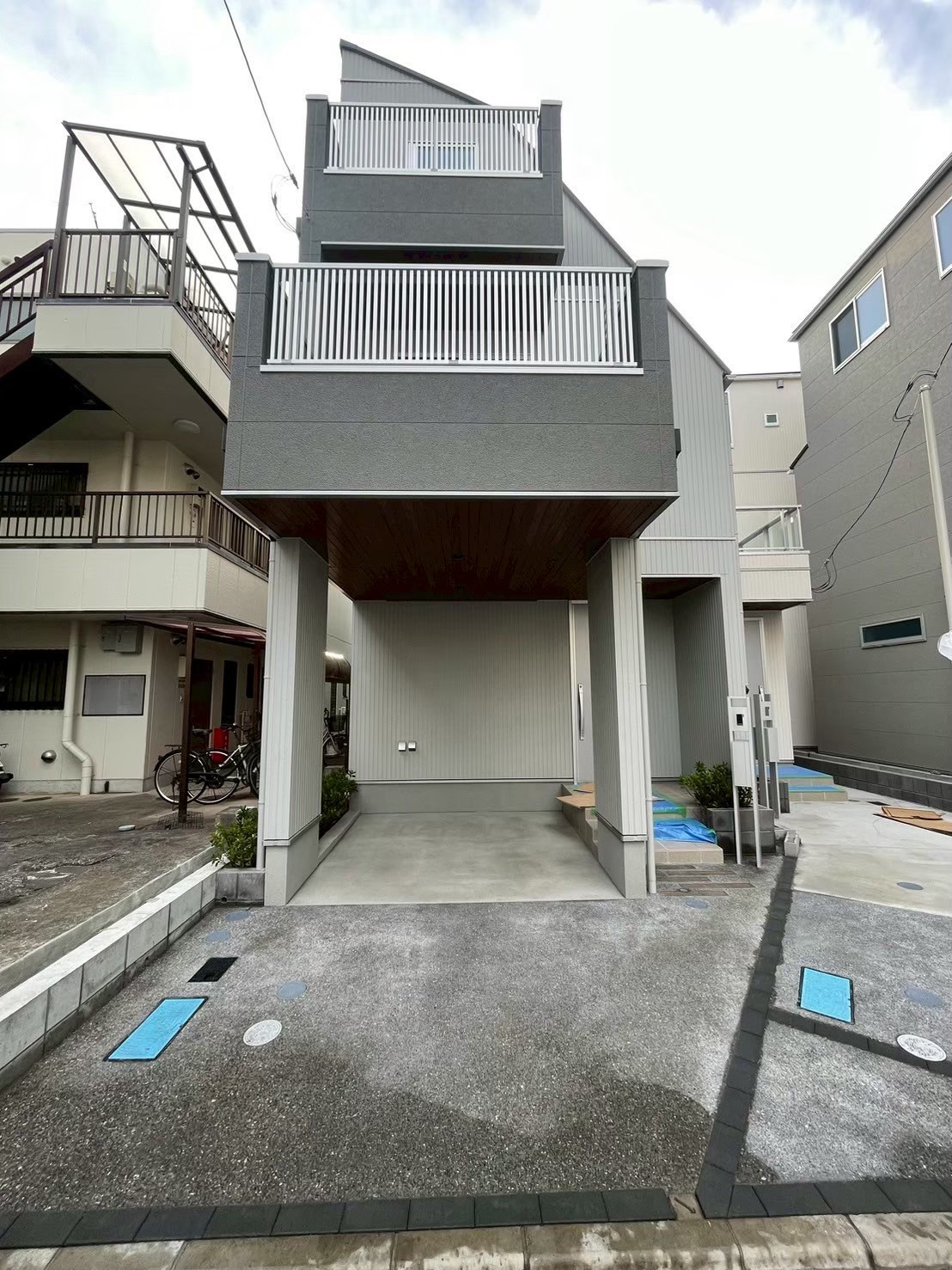 江戸川区 外構完成｜全景（F号棟）