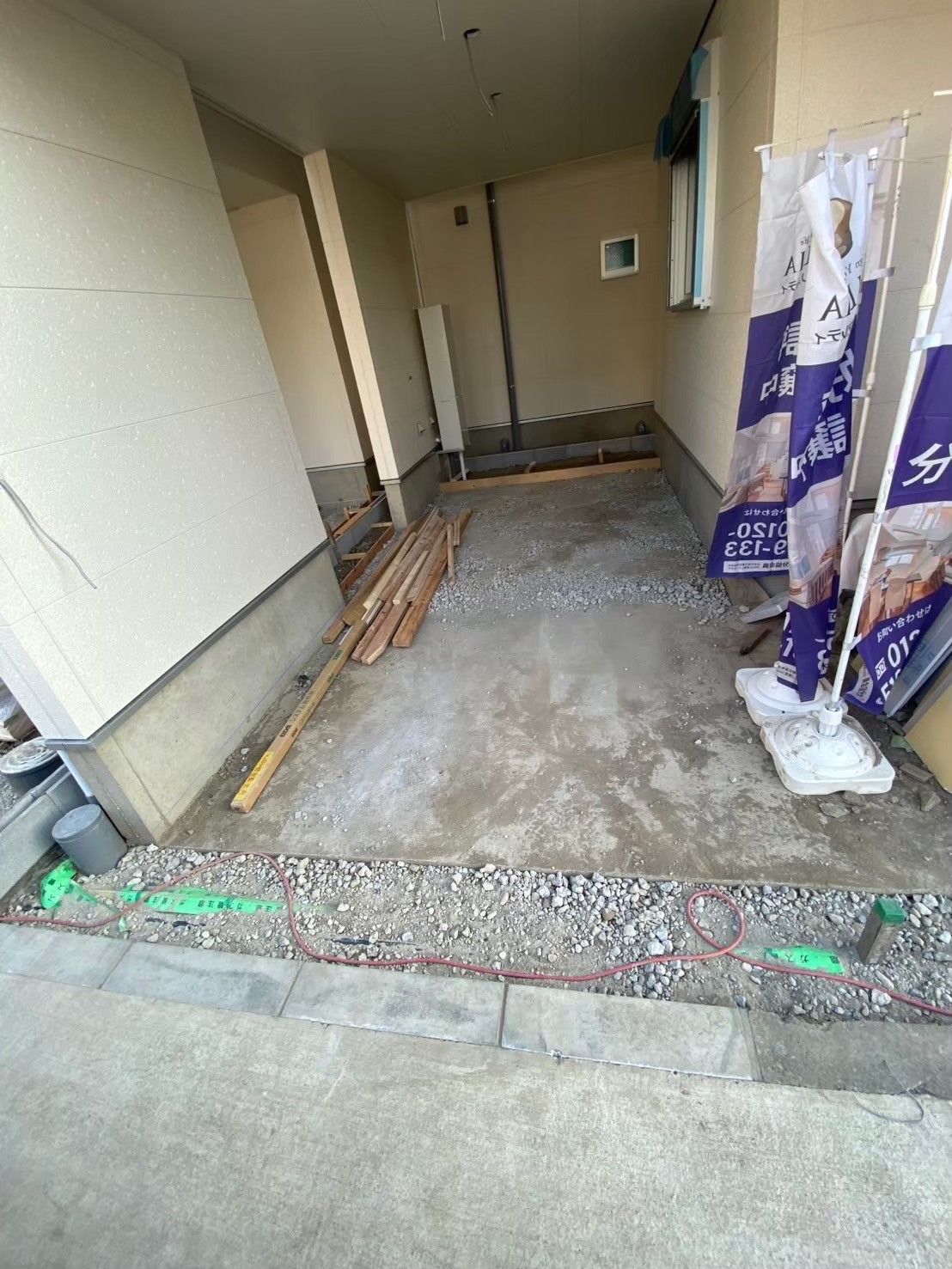足立区 新築外構施工途中｜駐車スペースの整地（B号棟）