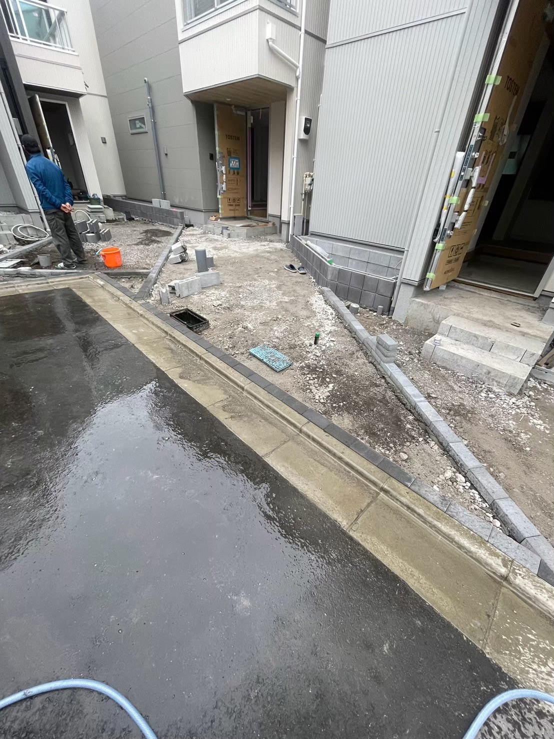 江戸川区 新築外構施工途中｜駐車スペースの整地（D号棟）