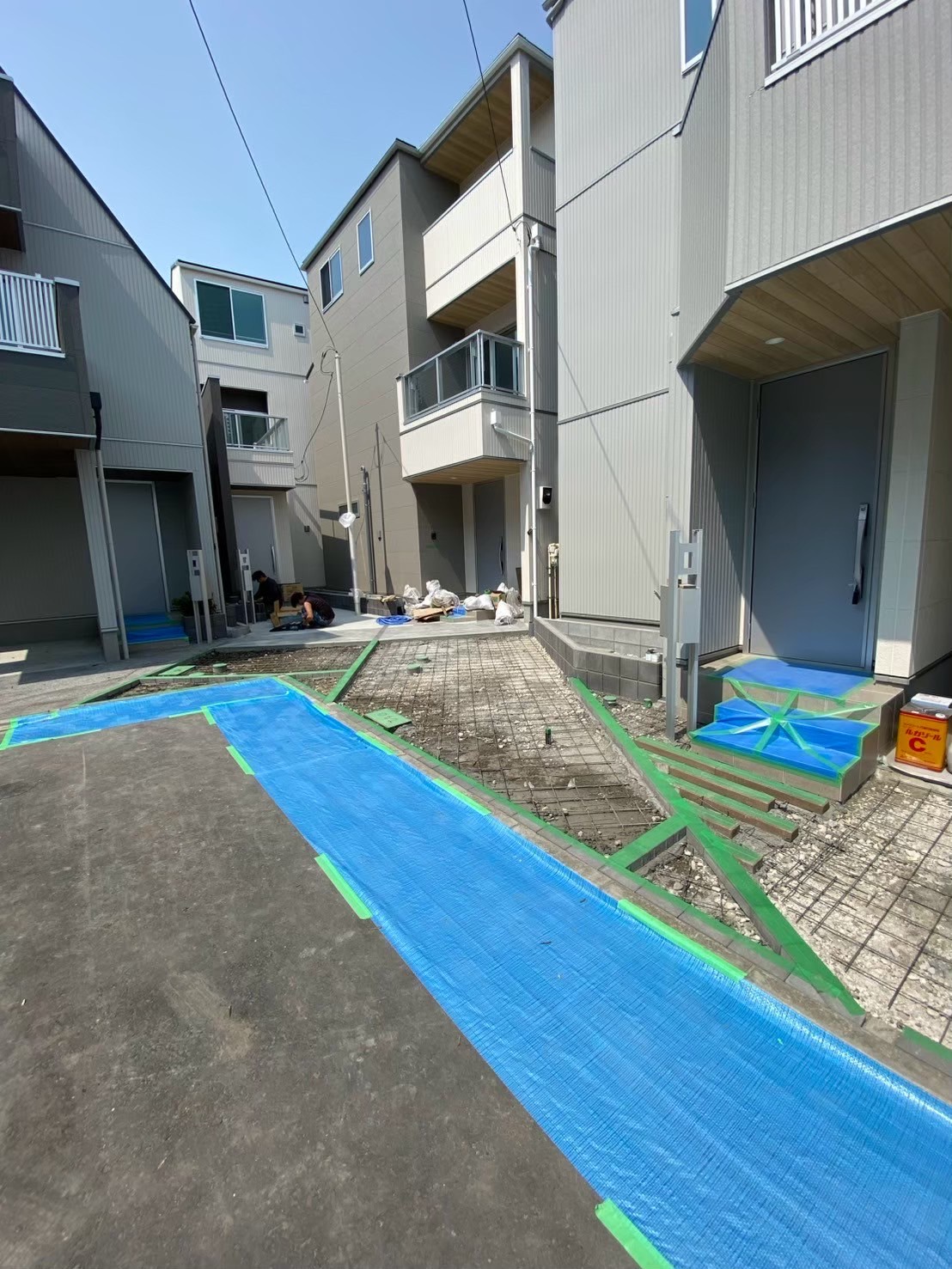 江戸川区 新築外構施工途中｜駐車スペースのコンクリート打設（D号棟）